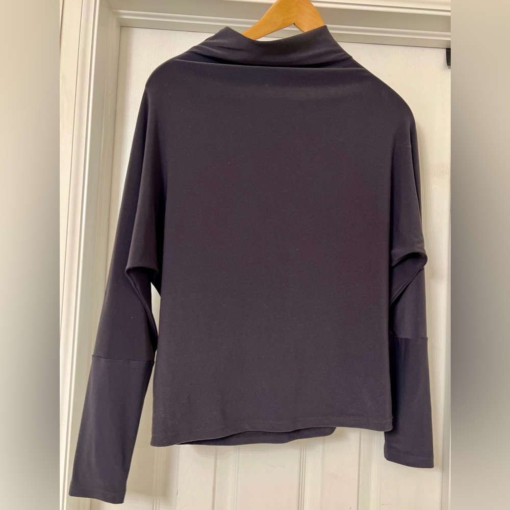 Sympli Dark Gray Long Sleeve Top